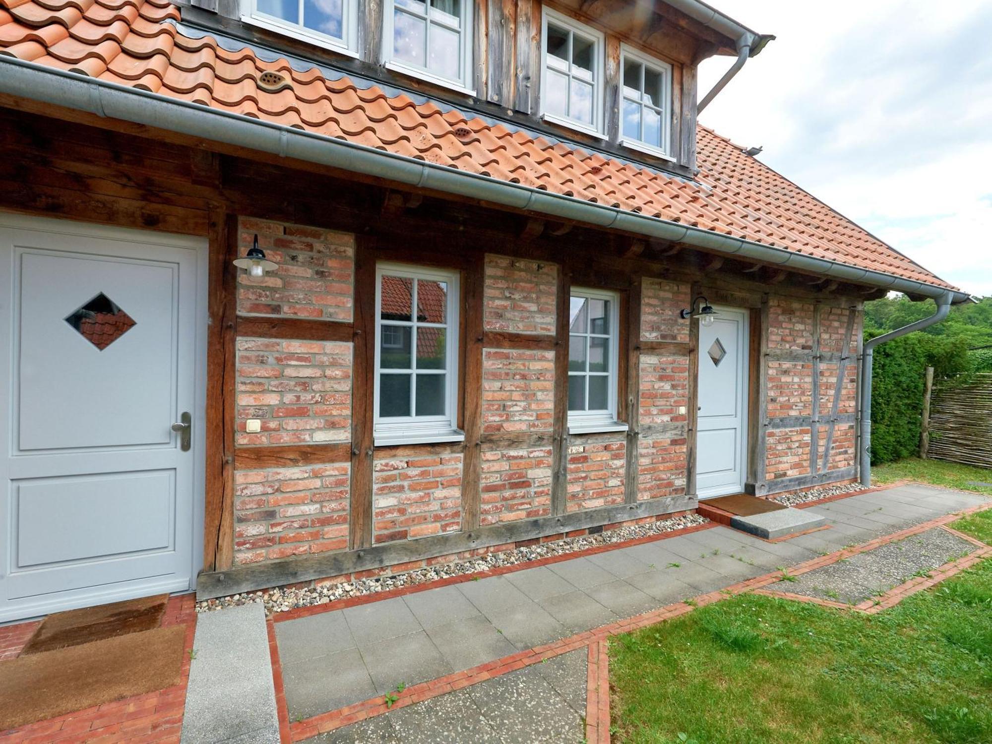 Fachwerkhaeuser Seedorf - Haushaelfte "Sophie Charlott" Mit Kamin Und Terrasse エクステリア 写真
